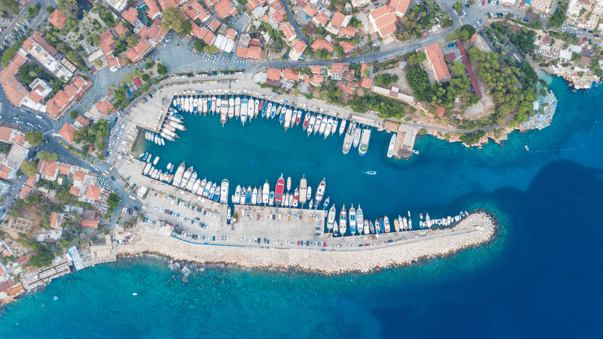 Kaş’ta Gezilecek Yerler ve Plajlar