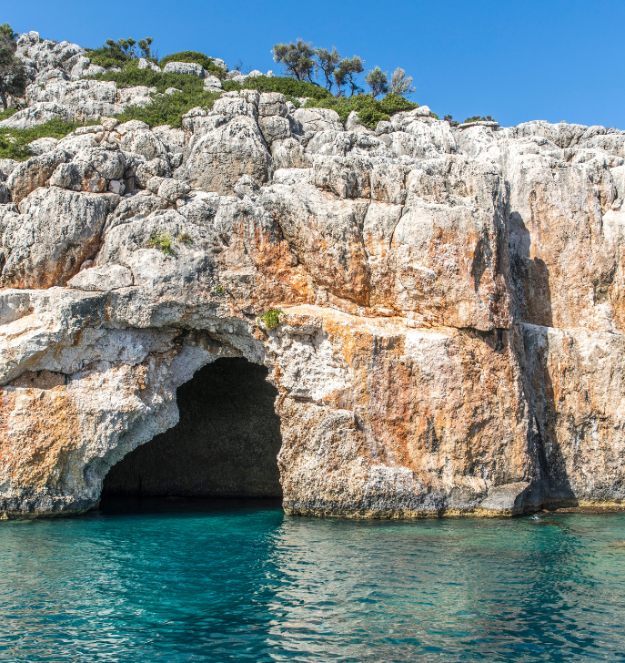 Kaş mağara